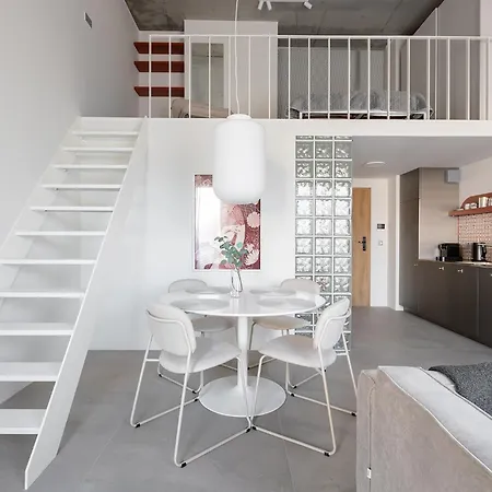 Homewell Deluxe Lofts * Poznań