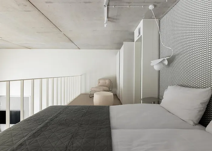 Homewell Deluxe Lofts