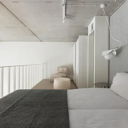 Homewell Deluxe Lofts