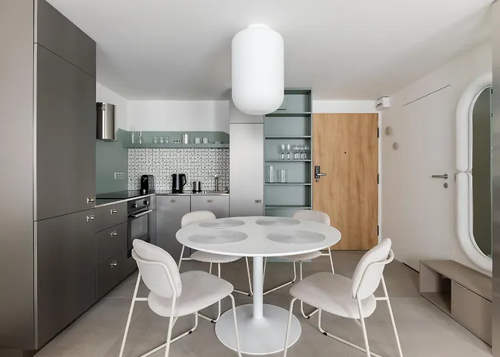 Homewell Deluxe Lofts