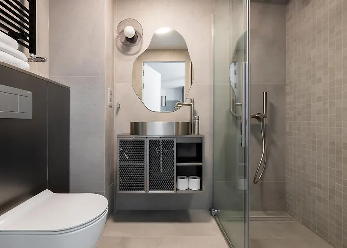 Homewell Deluxe Lofts Апартаменти