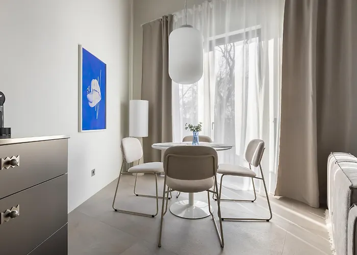 Homewell Deluxe Lofts Апартаменти Познань