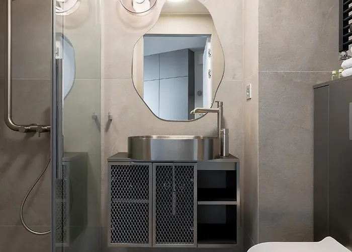 Homewell Deluxe Lofts Апартаменти